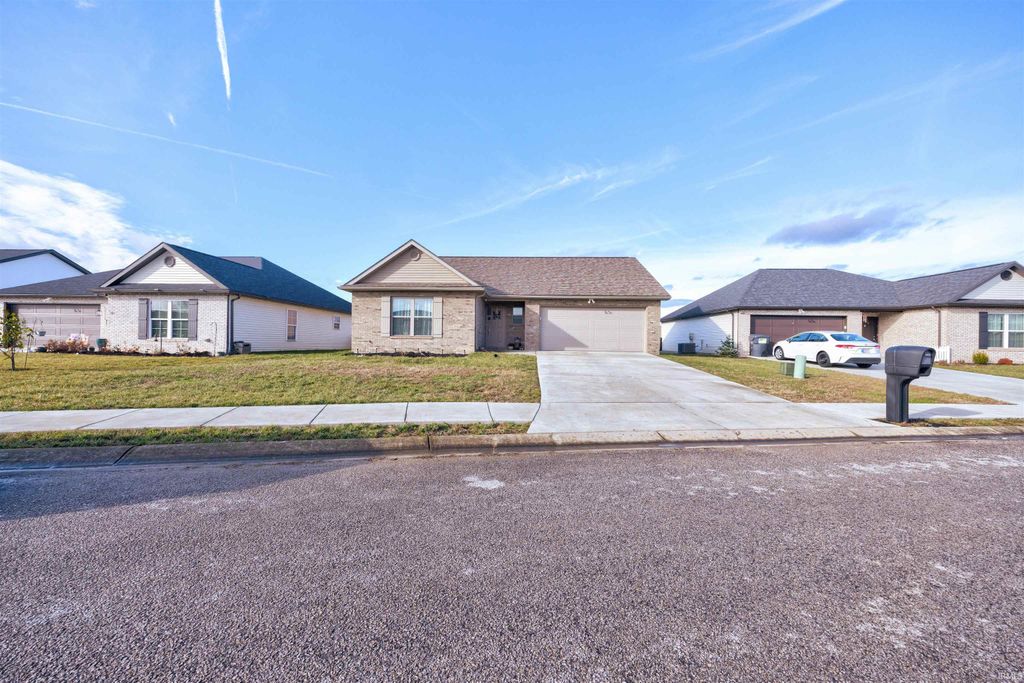 Photo of 7819 Teal Court, Chandler, IN 47610 (MLS # 202601375)