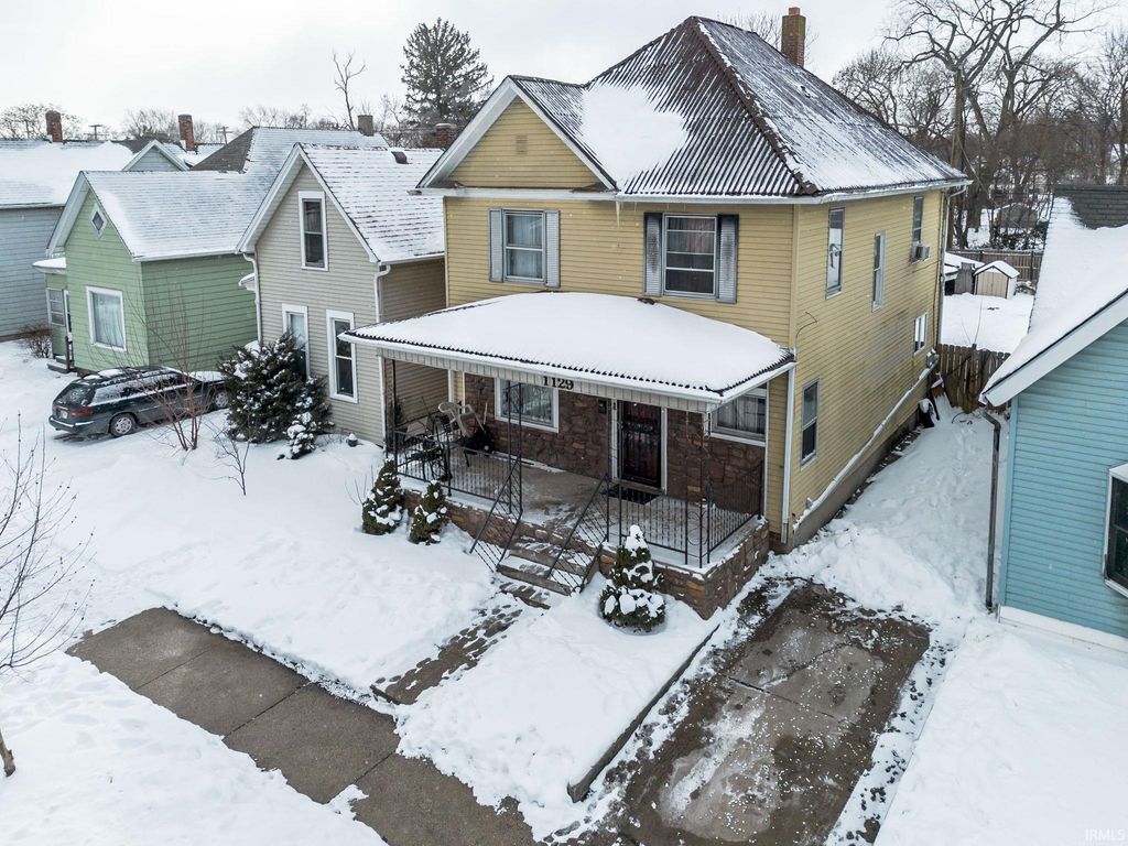 Photo of 1129 Saint Marys Avenue, Fort Wayne, IN 46808 (MLS # 202603301)