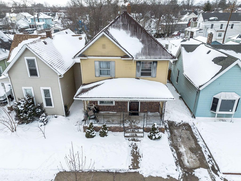 Photo of 1129 Saint Marys Avenue, Fort Wayne, IN 46808 (MLS # 202603301)