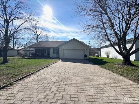 Tiny photo for 4135 S East Drive, Knox, IN 46534 (MLS # 202612305)