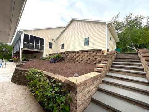 Tiny photo for 35 W LAKE Drive, Kokomo, IN 46901 (MLS # 202622224)