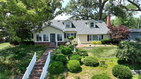 Photo of 5384 E Quiet Water Ct Court, Monticello, IN 47960 (MLS # 202603930)