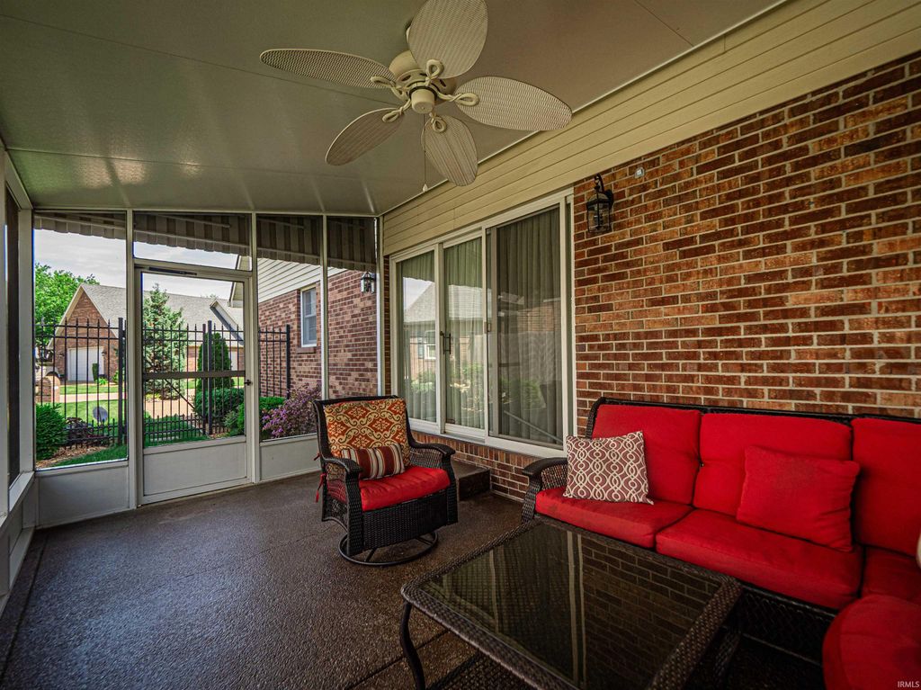 Photo of 6009 E Walnut Street, Evansville, IN 47715 (MLS # 202614260)