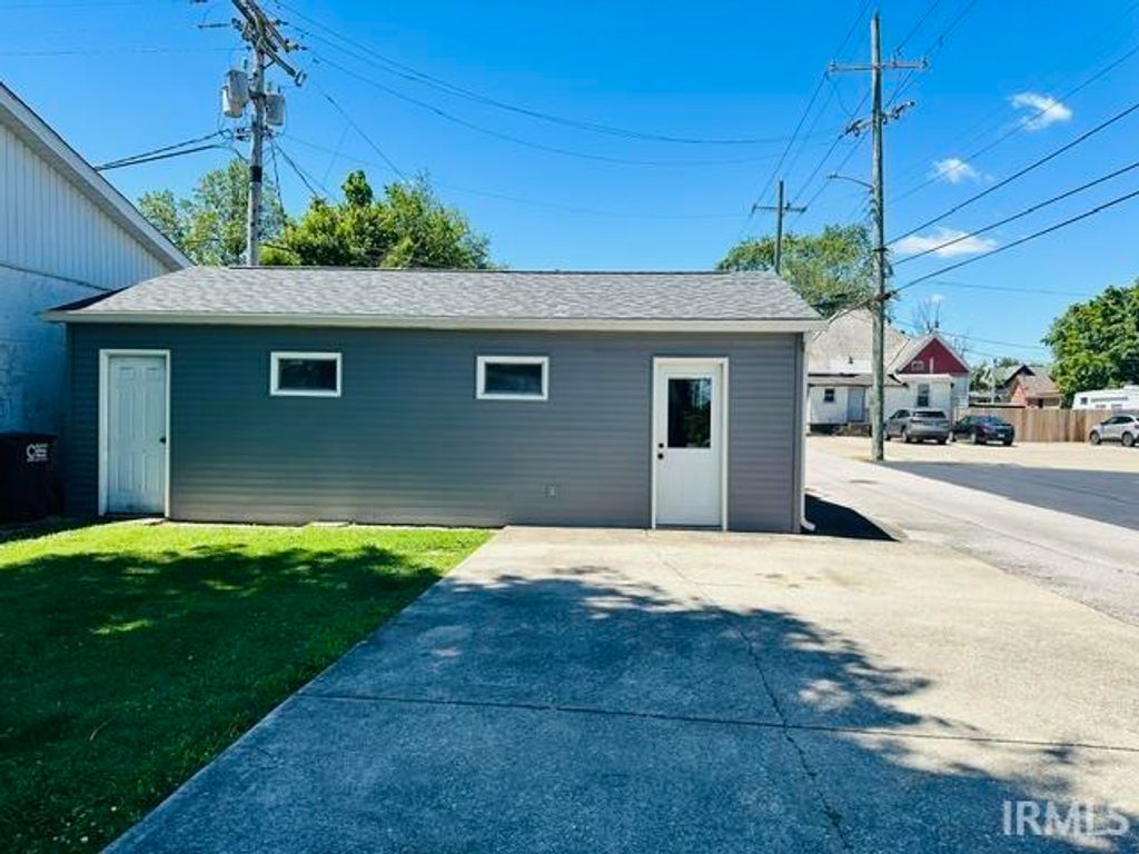 Photo of 1617 M Street, Bedford, IN 47421 (MLS # 202618301)