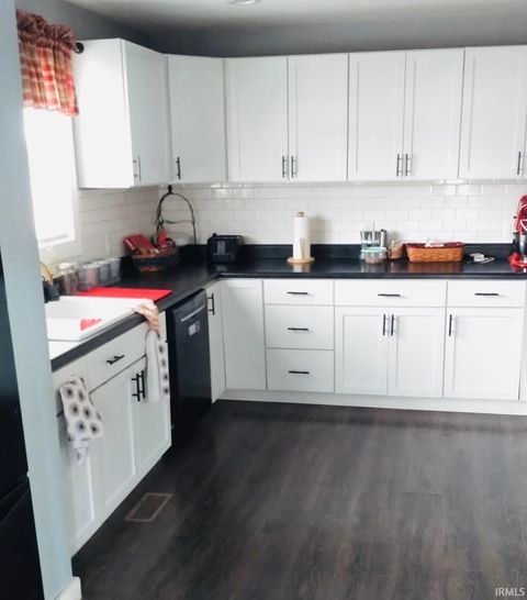 Tiny photo for 1617 M Street, Bedford, IN 47421 (MLS # 202618301)
