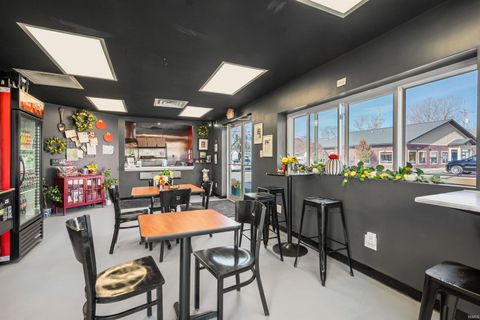 Tiny photo for 1215 W Jefferson St, Kokomo, IN 46901 (MLS # 202548090)