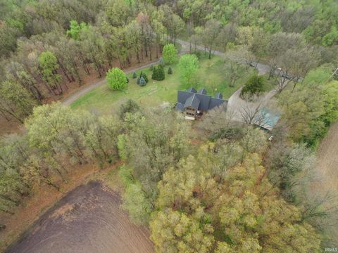 Tiny photo for 8647 N 1450 E, Royal Center, IN 46978 (MLS # 202613494)