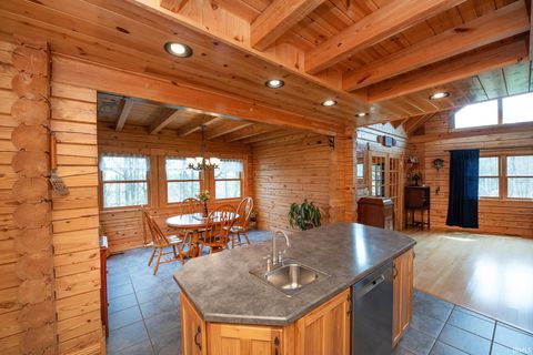 Tiny photo for 8647 N 1450 E, Royal Center, IN 46978 (MLS # 202613494)