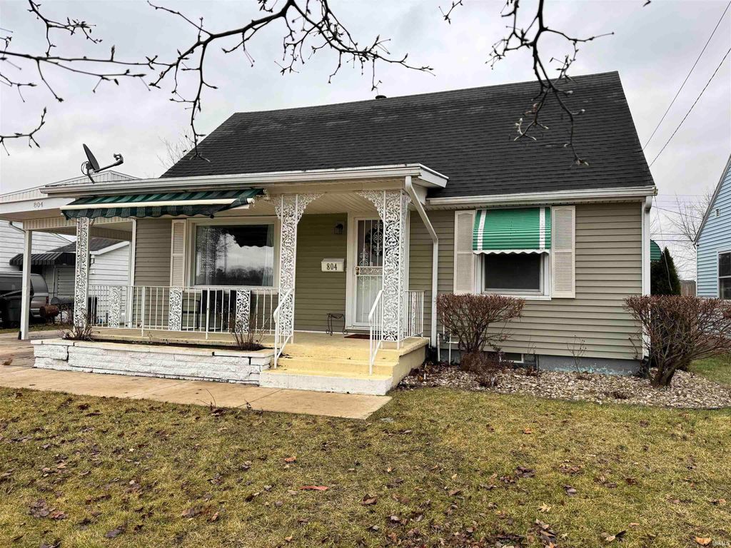 Photo of 804 S Lombardy Drive, South Bend, IN 46619 (MLS # 202601053)