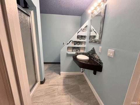 Tiny photo for 4423 E 275 N, Logansport, IN 46947 (MLS # 202531864)