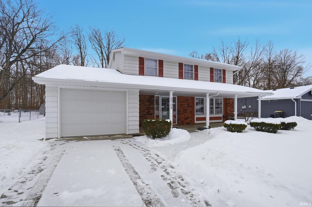 Photo of 5708 Countess Dr Dr, Fort Wayne, IN 46815 (MLS # 202604234)