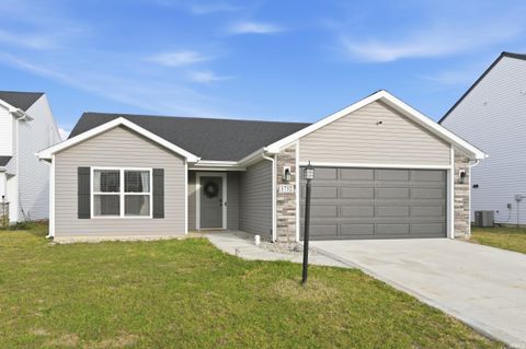 Photo of 1732 Teniente Court, Fort Wayne, IN 46845 (MLS # 202547320)