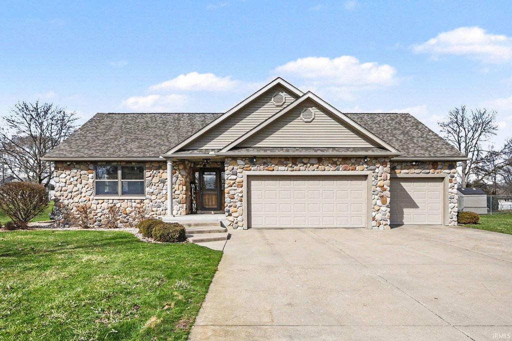 Photo of 29455 County Road 2, Elkhart, IN 46514 (MLS # 202611537)