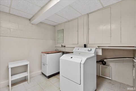 Tiny photo for 1136 berkley Road, Lafayette, IN 47904 (MLS # 202603553)