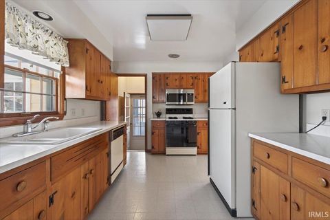 Tiny photo for 1136 berkley Road, Lafayette, IN 47904 (MLS # 202603553)