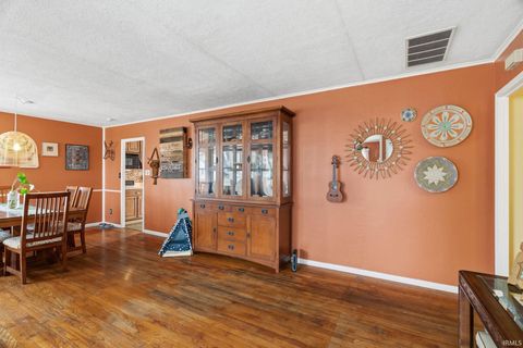 Tiny photo for 1017 Winthrop Avenue, Lafayette, IN 47909 (MLS # 202605209)