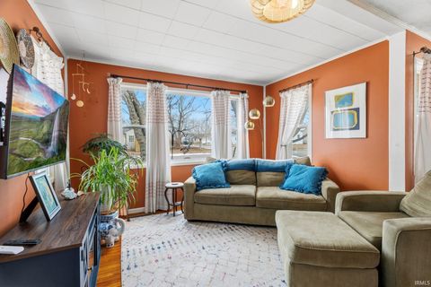 Tiny photo for 1017 Winthrop Avenue, Lafayette, IN 47909 (MLS # 202605209)