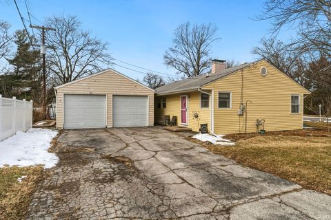 Tiny photo for 1017 Winthrop Avenue, Lafayette, IN 47909 (MLS # 202605209)