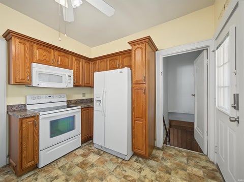 Tiny photo for 417 Dreier Boulevard, Evansville, IN 47712 (MLS # 202643720)