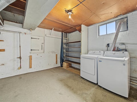 Tiny photo for 417 Dreier Boulevard, Evansville, IN 47712 (MLS # 202643720)