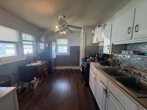 Tiny photo for 813 W Markland Avenue, Kokomo, IN 46902 (MLS # 202631102)