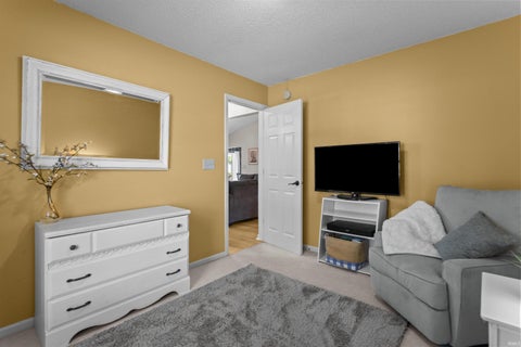 Tiny photo for 825 Springwater Road, Kokomo, IN 46902 (MLS # 202637960)