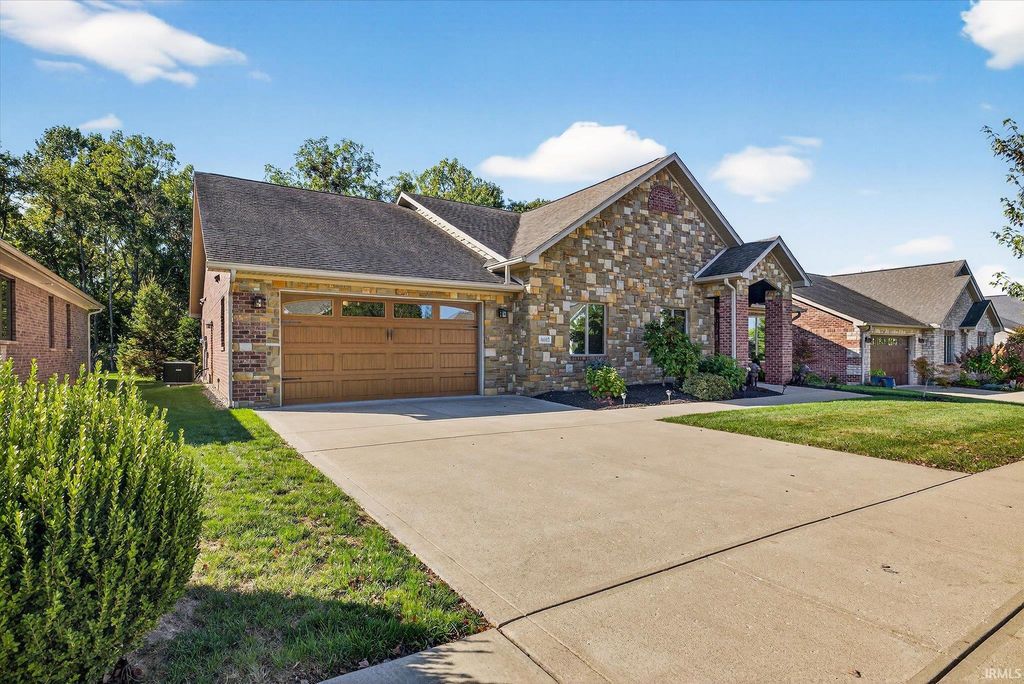 Photo of 4602 E Falls Creek Drive, Bloomington, IN 47401 (MLS # 202539509)