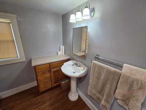 Tiny photo for 1103 W Mack Avenue, Olney, IL 62450 (MLS # 202637996)