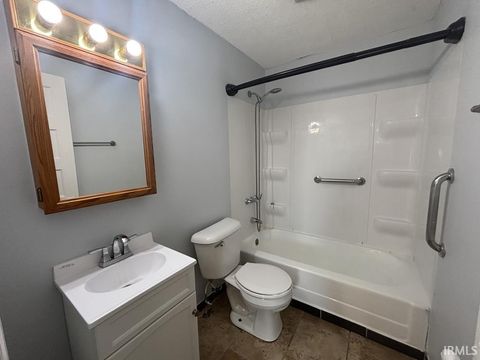 Tiny photo for 510 E Morgan Street, Kokomo, IN 46901 (MLS # 202547897)