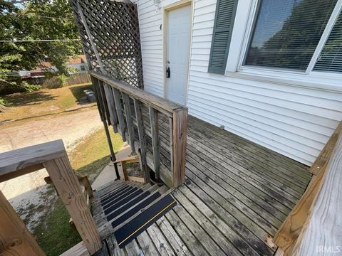 Tiny photo for 510 E Morgan Street, Kokomo, IN 46901 (MLS # 202547897)