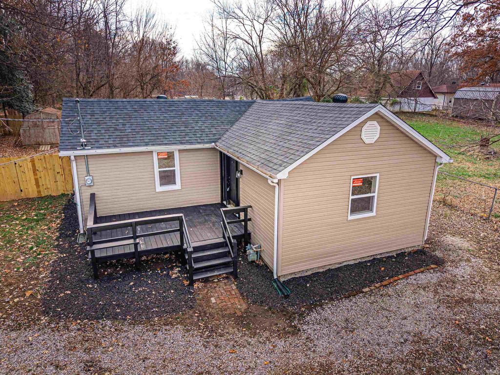 Photo of 4123 Covert Avenue, Evansville, IN 47714 (MLS # 202547870)