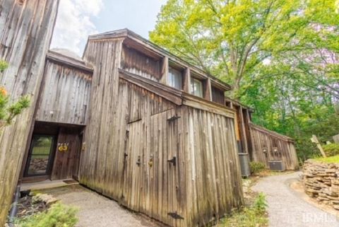 Photo of 9451 S Pointe Lasalles Drive, Bloomington, IN 47401 (MLS # 202603078)