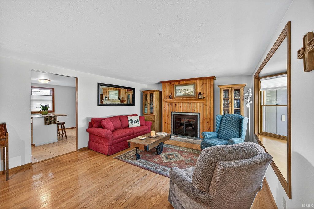 Photo of 22828 Greenleaf Boulevard, Elkhart, IN 46514 (MLS # 202539999)
