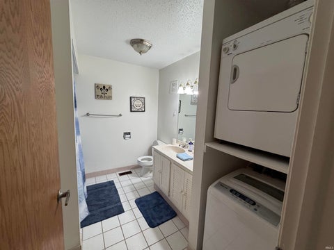 Tiny photo for 18101 Stoneridge Street #A, South Bend, IN 46637 (MLS # 202627318)