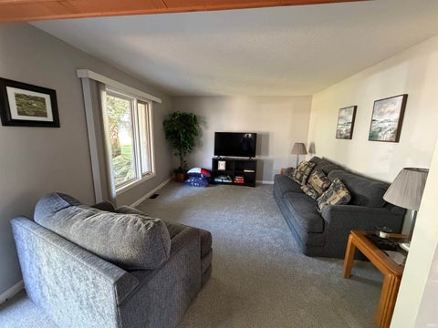 Tiny photo for 18101 Stoneridge Street #A, South Bend, IN 46637 (MLS # 202627318)