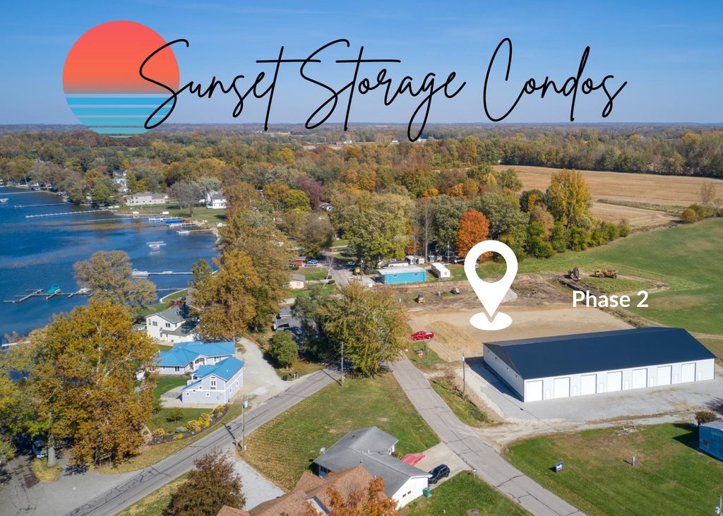 Photo of 1278 Chapman Lake Drive #211, Warsaw, IN 46582 (MLS # 202636057)