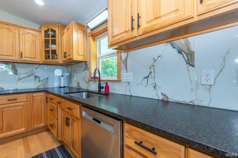 Tiny photo for 7750 S Rockport Road, Bloomington, IN 47403 (MLS # 202625513)