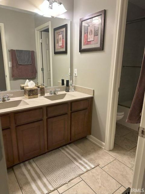 Tiny photo for 5472 W Hoge Drive, Bloomington, IN 47403 (MLS # 202601616)