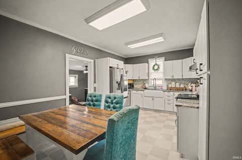 Tiny photo for 840 W State Rd 26, Frankfort, IN 46041 (MLS # 202610249)