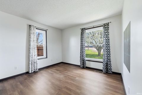 Tiny photo for 7266 N St Rd 1, Ossian, IN 46777 (MLS # 202612483)