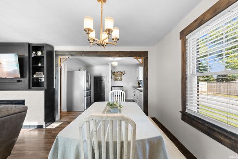 Tiny photo for 203 N Oakland Avenue, Nappanee, IN 46550 (MLS # 202618640)
