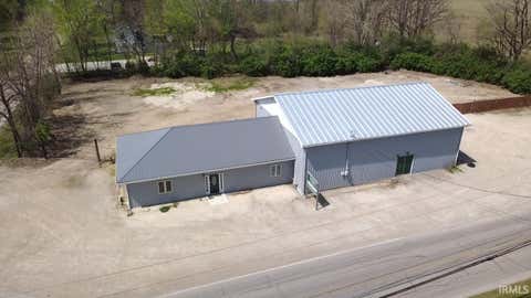 Tiny photo for 1601 N Country Club Road, Muncie, IN 47303 (MLS # 202613116)