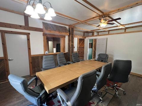 Tiny photo for 1601 N Country Club Road, Muncie, IN 47303 (MLS # 202613116)