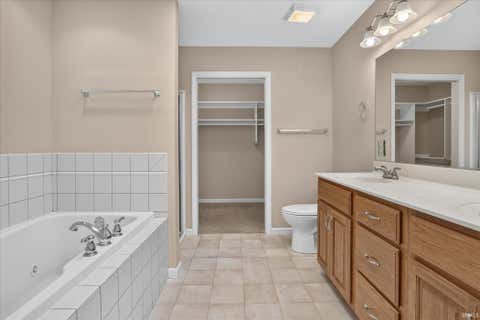 Tiny photo for 1714 Coventry Drive, Goshen, IN 46526 (MLS # 202627485)