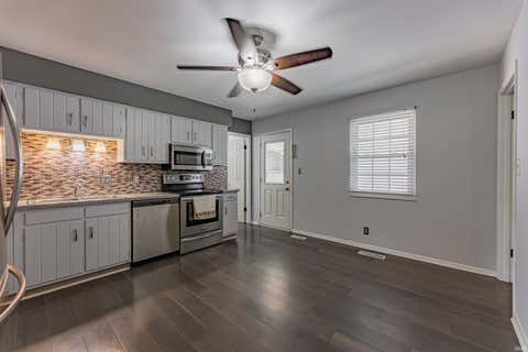 Tiny photo for 1800 N Colony Road, Evansville, IN 47715 (MLS # 202635202)