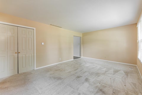 Tiny photo for 1800 N Colony Road, Evansville, IN 47715 (MLS # 202635202)