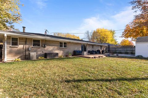 Tiny photo for 123 MAGNOLIA Drive, Kokomo, IN 46901 (MLS # 202544794)