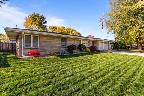 Tiny photo for 123 MAGNOLIA Drive, Kokomo, IN 46901 (MLS # 202544794)