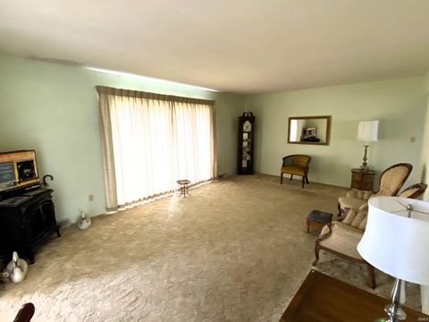 Tiny photo for 1315 Rochester Boulevard, Rochester, IN 46975 (MLS # 202613673)