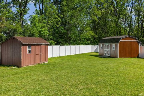 Tiny photo for 136 Abbey Lane, Crawfordsville, IN 47933 (MLS # 202618437)